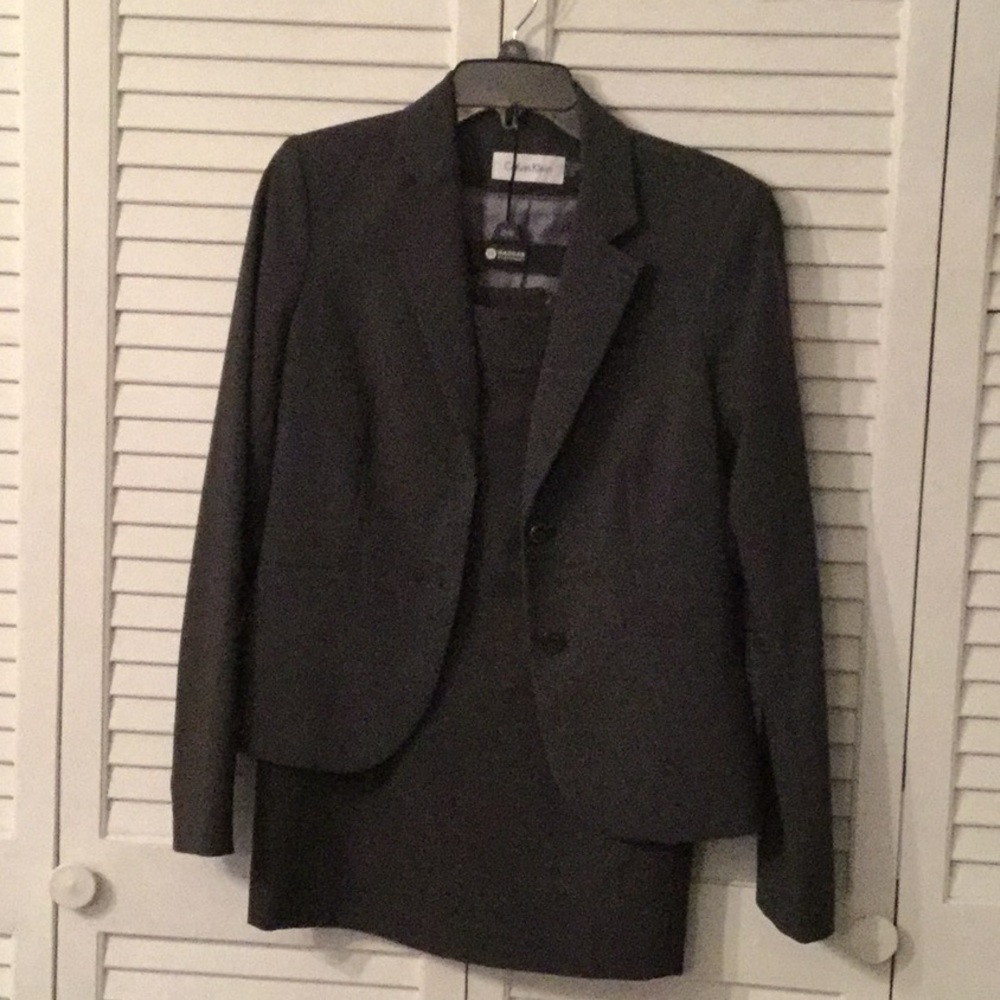 Calvin Klein grey suit blazer